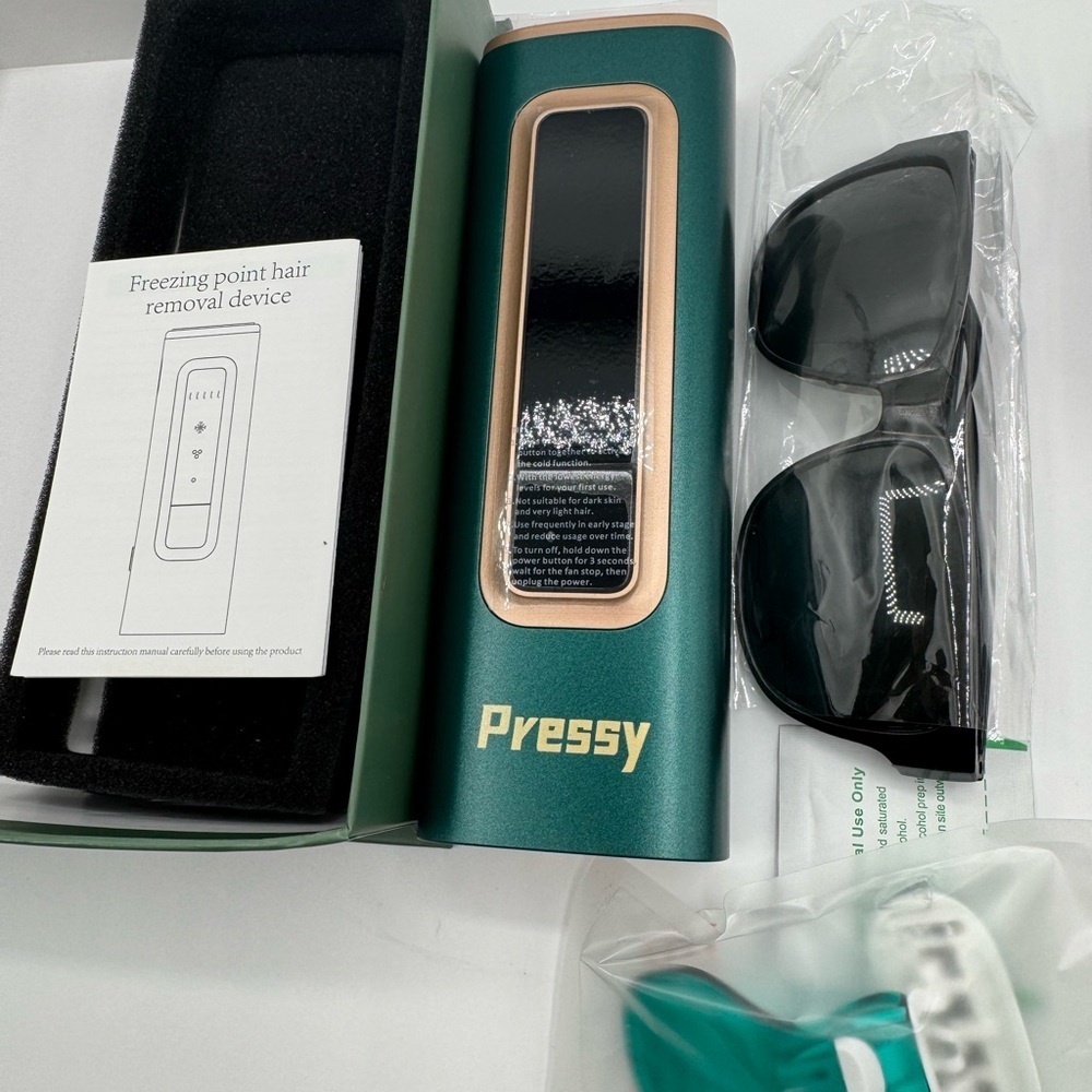 Pressy Hair Styling Tool in Green Box - Picture 9 of 11